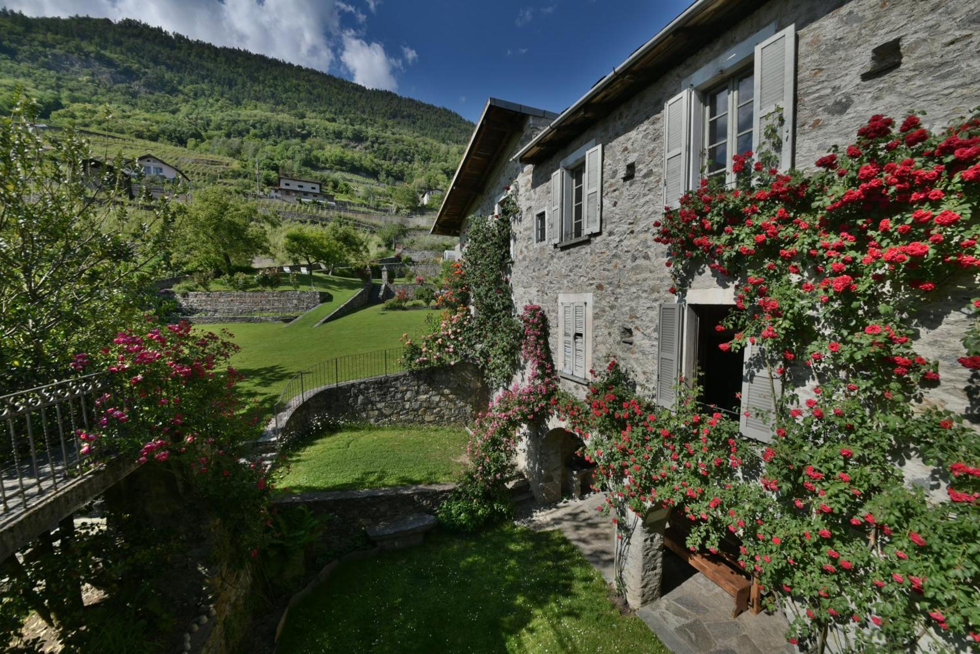 Vila Piano Nobile Al Roseto Del Drago San Bernardo  Exteriér fotografie